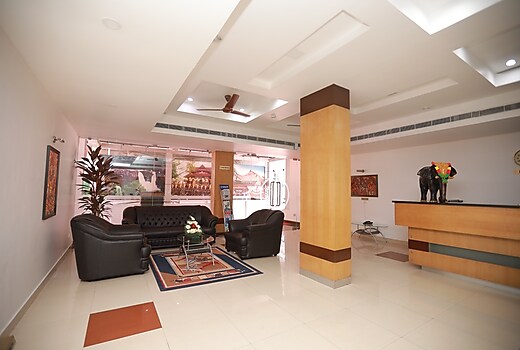 HOTEL PENINSULA THRISSUR