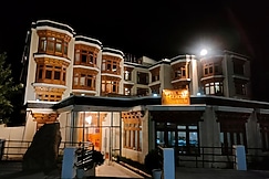 Hotel Glacier View, Leh