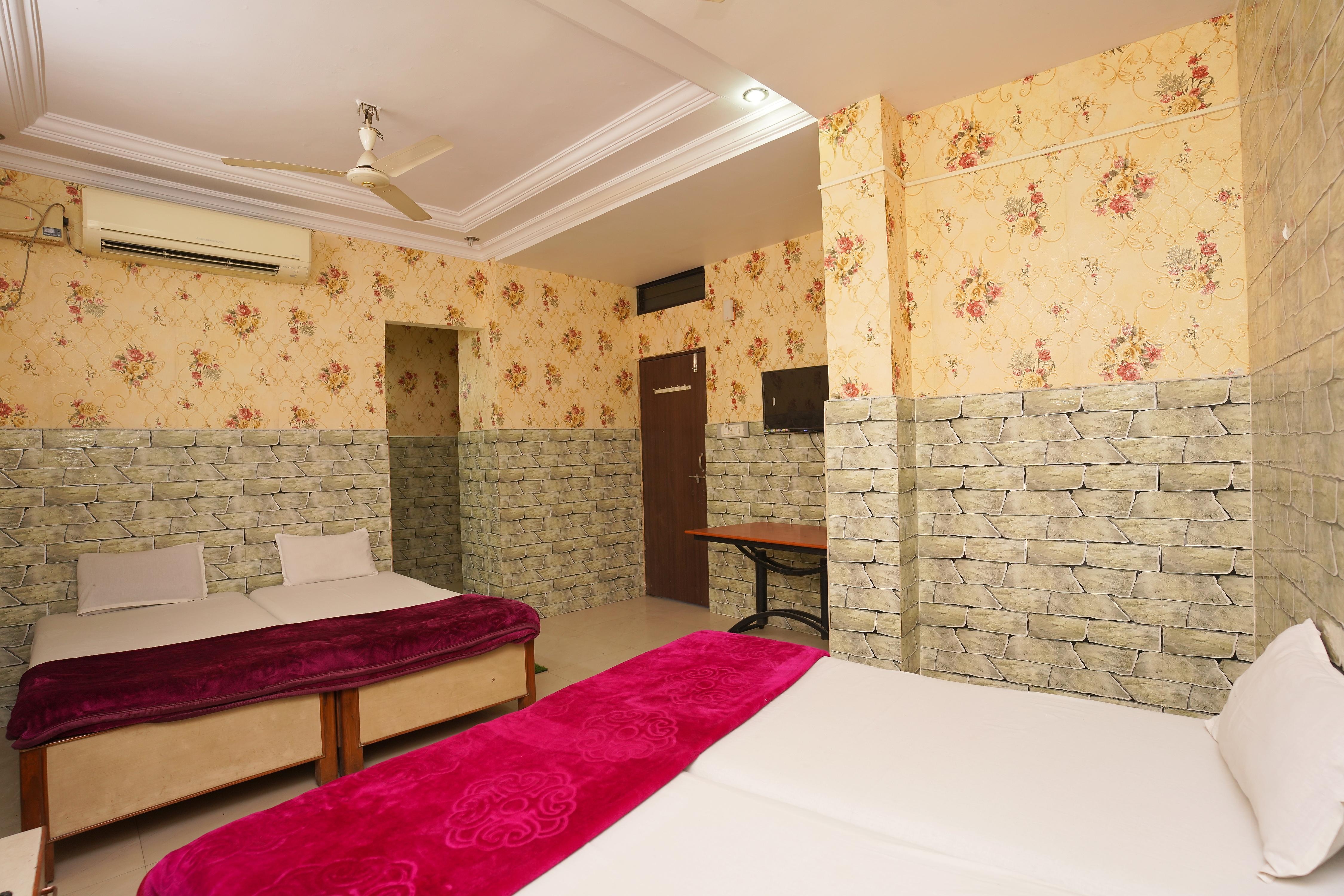 Hotel Nandini 2