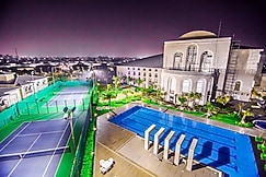 Club Paraiso, Raipur, Chhattisgarh