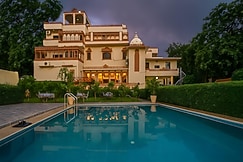 The Lavitra Lakeview Hotel, Udaipur