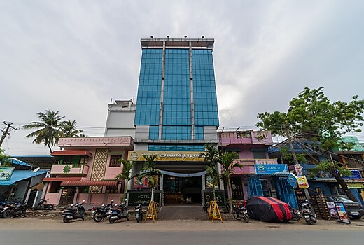 Hotel Aksharadha