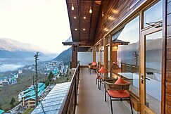 Holiday Heights & Spa Manali, Manali