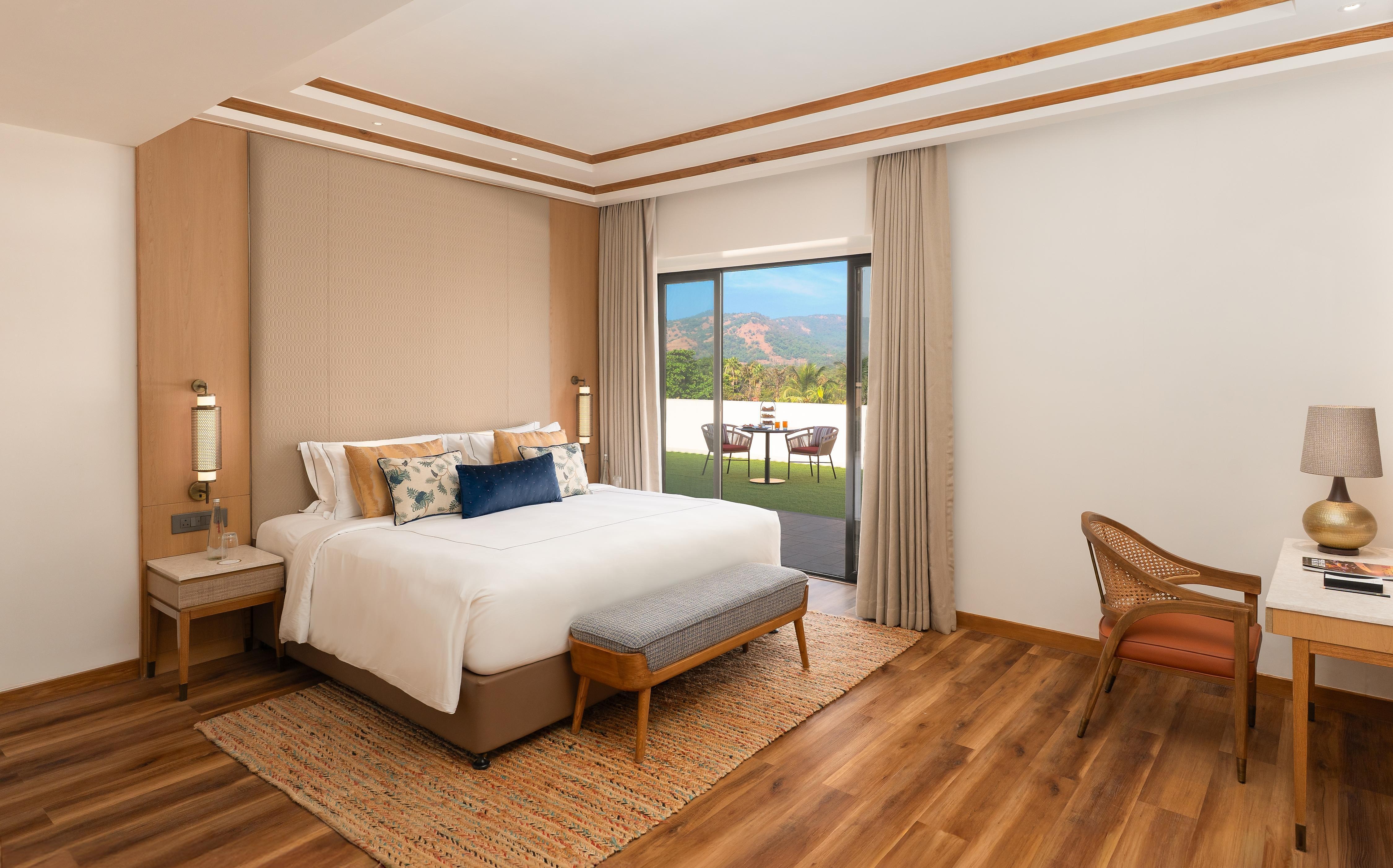 Signature Suite 1