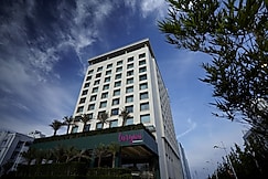 Turyaa Chennai - OMR, Chennai