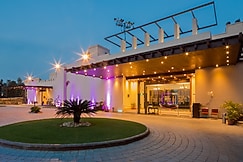 Bel La Monde NH8 at 6km from IGI Airport, Delhi