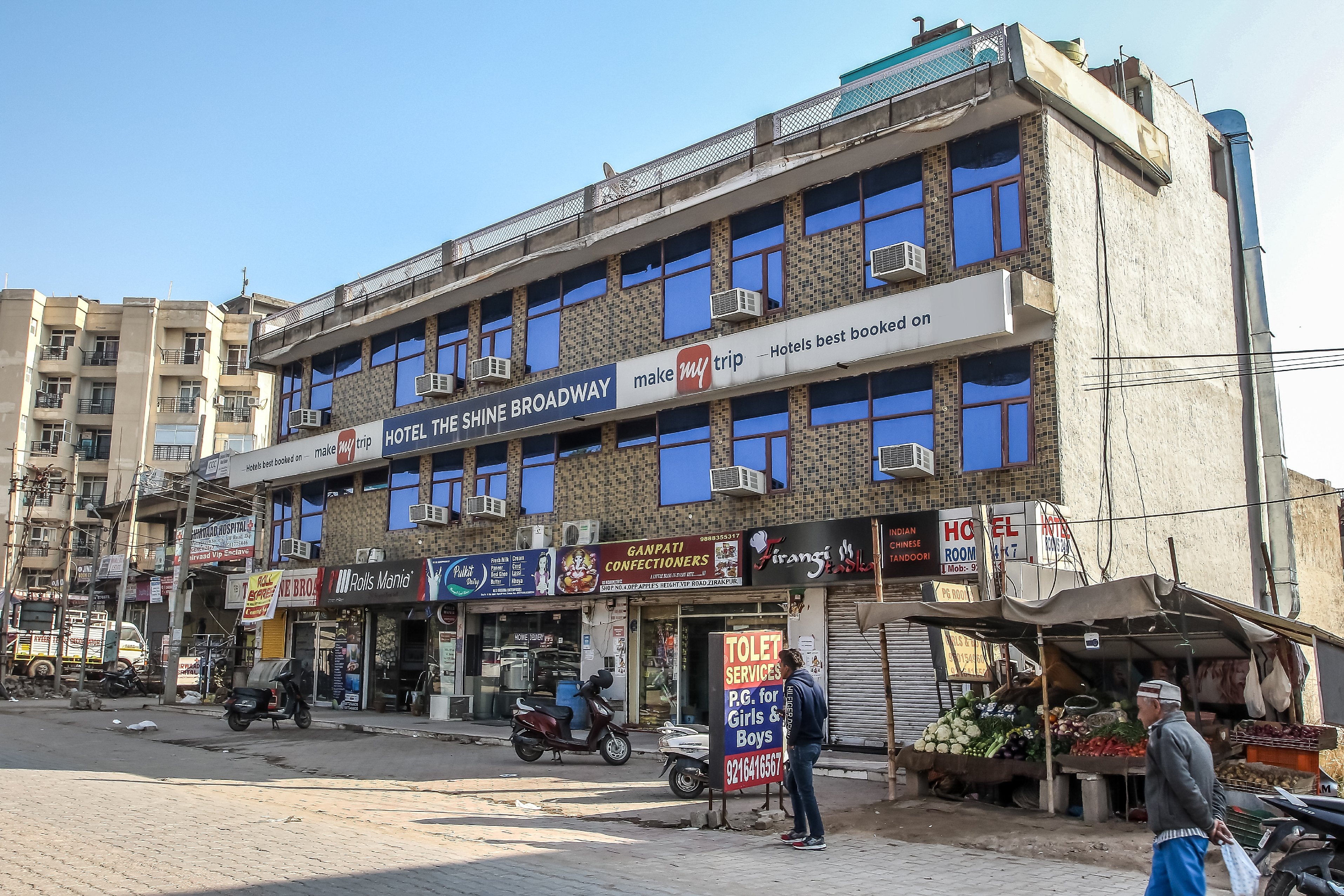 Hotel Shine Broadway 𝗕𝗢𝗢𝗞 Zirakpur Hotel 𝘄𝗶𝘁𝗵 ₹𝟬 𝗣𝗔𝗬𝗠𝗘𝗡𝗧