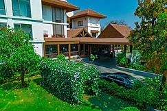 Rhythm Lonavala, Khopoli
