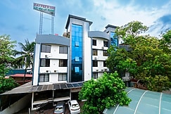 Kaypees Grande, Cochin