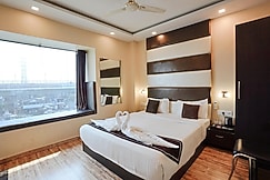 Hotel Sheldon International, Kolkata