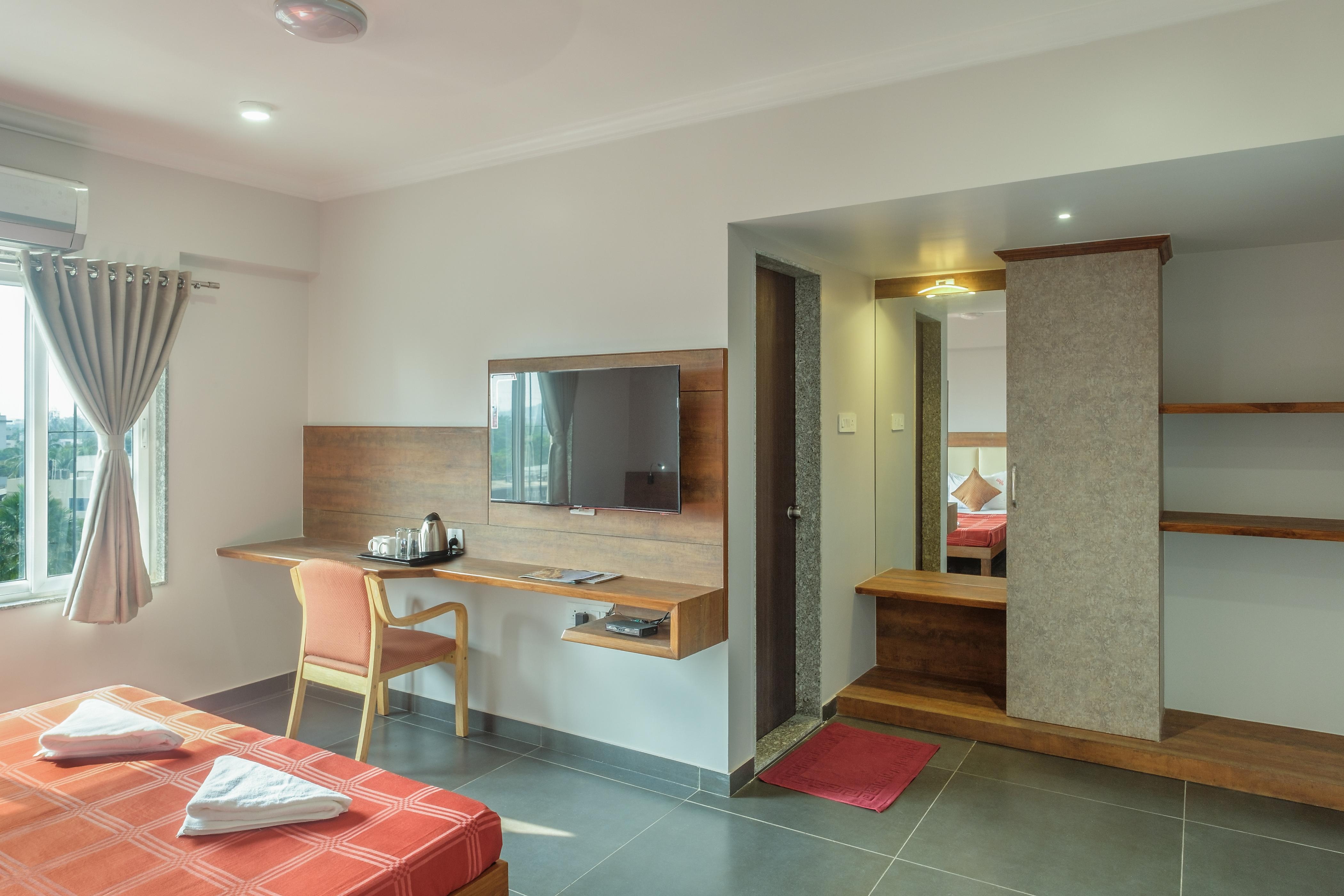 Hotel Opal 3