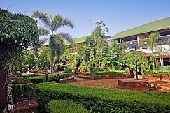 Chira Meadows Ecoresort, Dapoli, Dapoli