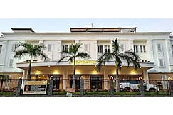 GANPAT GRAND