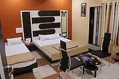 Golden Paying Guest House, Diu