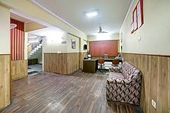 Hotel Abhinandan Grand, Dehradun