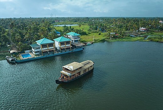 Mira's PMC Lakeshore Resort