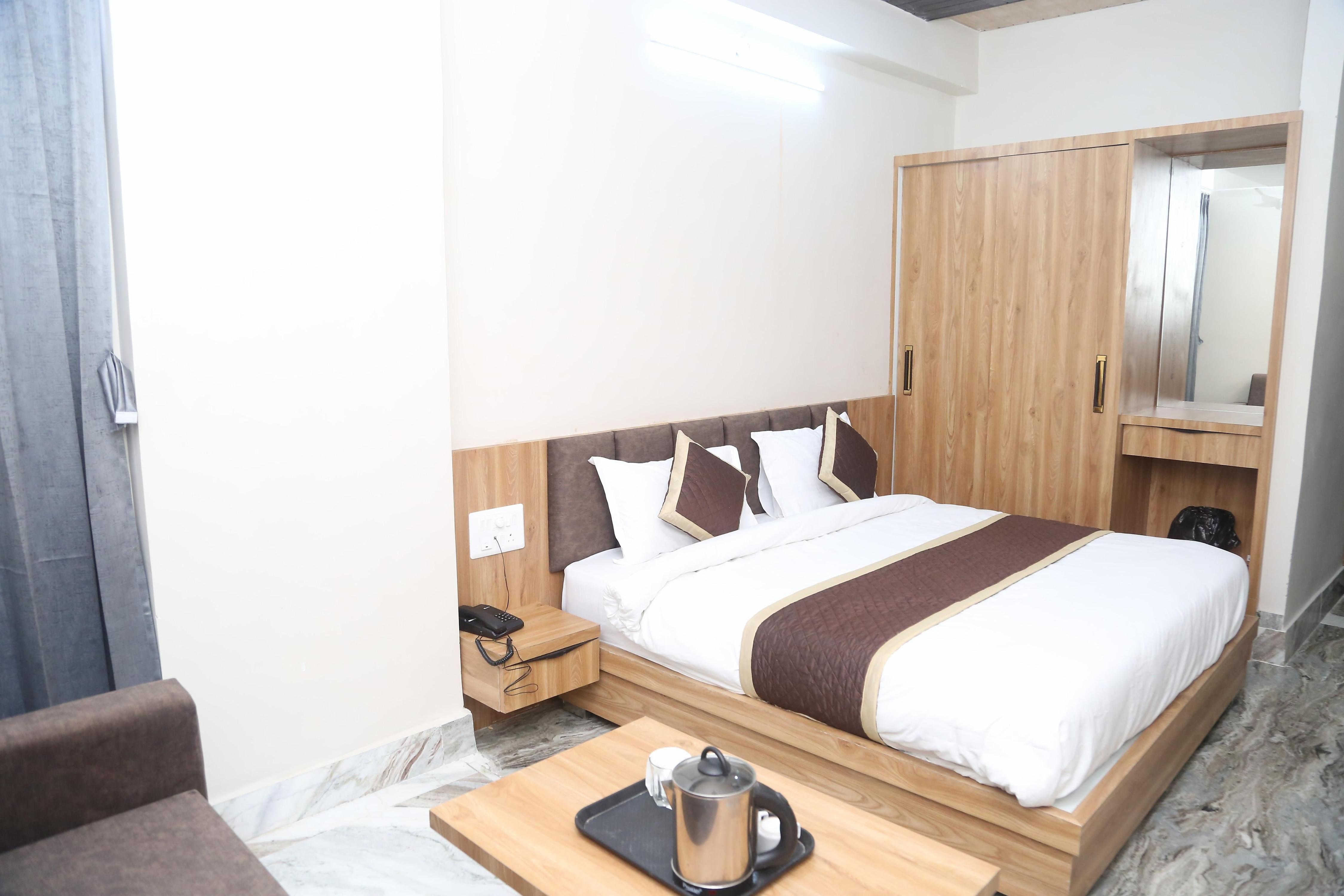 Hotel Kirti Plaza  - Tap to explore photos
