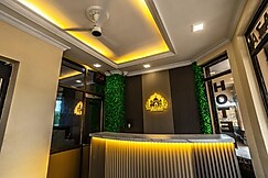 Hotel Kirti Plaza , Chittorgarh