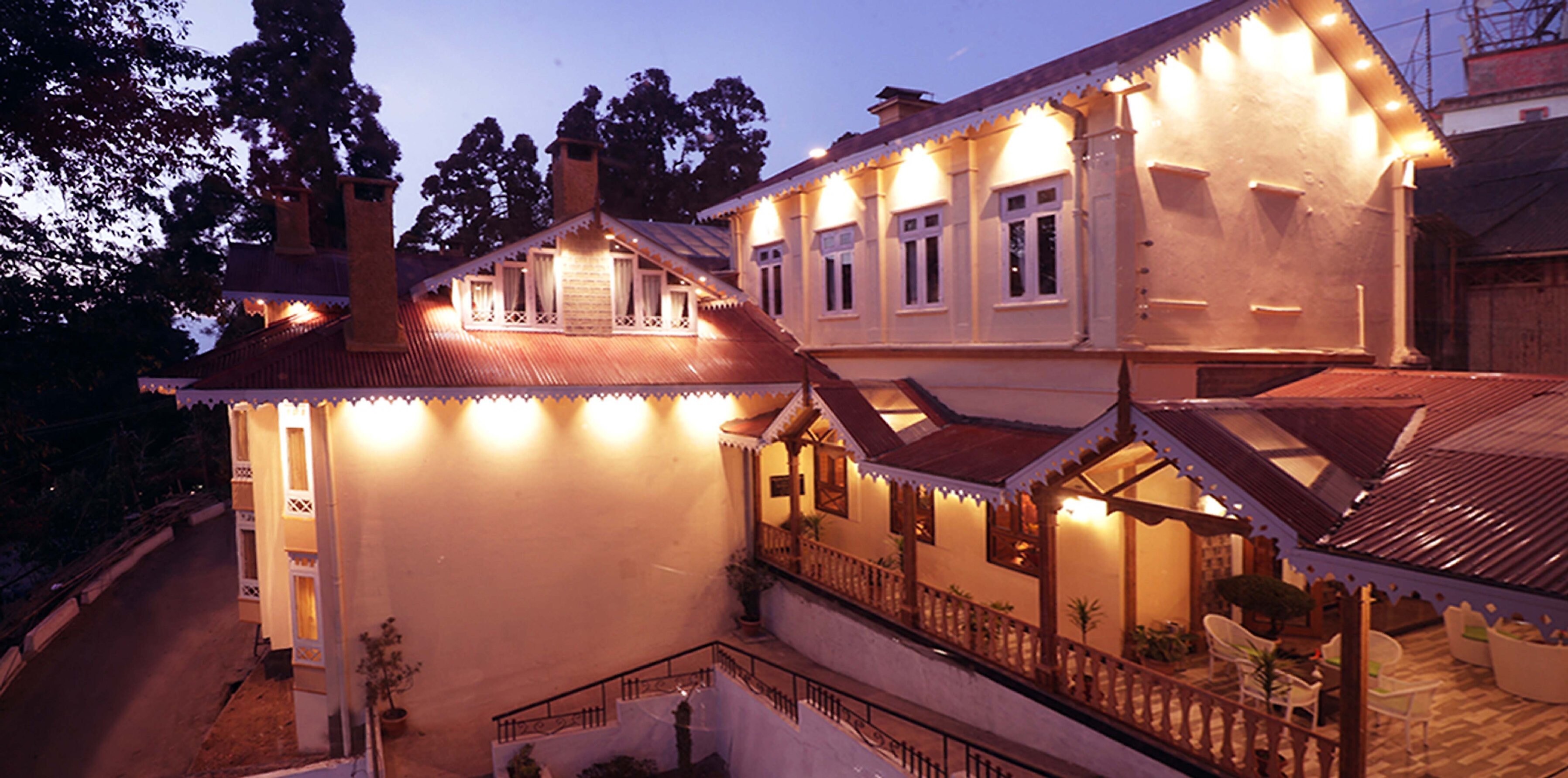Pine Tree Spa Resort Best Rates On Darjeeling Hotel Deals Reviews Photos