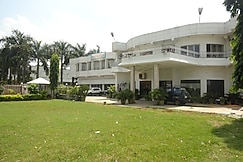 Hotel Alankar Greens, Ambikapur