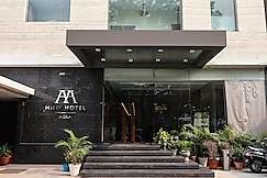 HHW HOTEL - AGRA, Agra