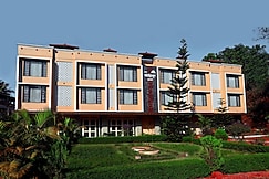 Hotel Kohinoor Highway, Dapoli, Dapoli