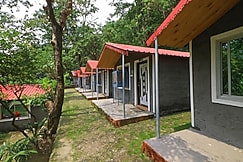 StayApart I Rooms at Birds - The Jungle Retreat, Rishikesh