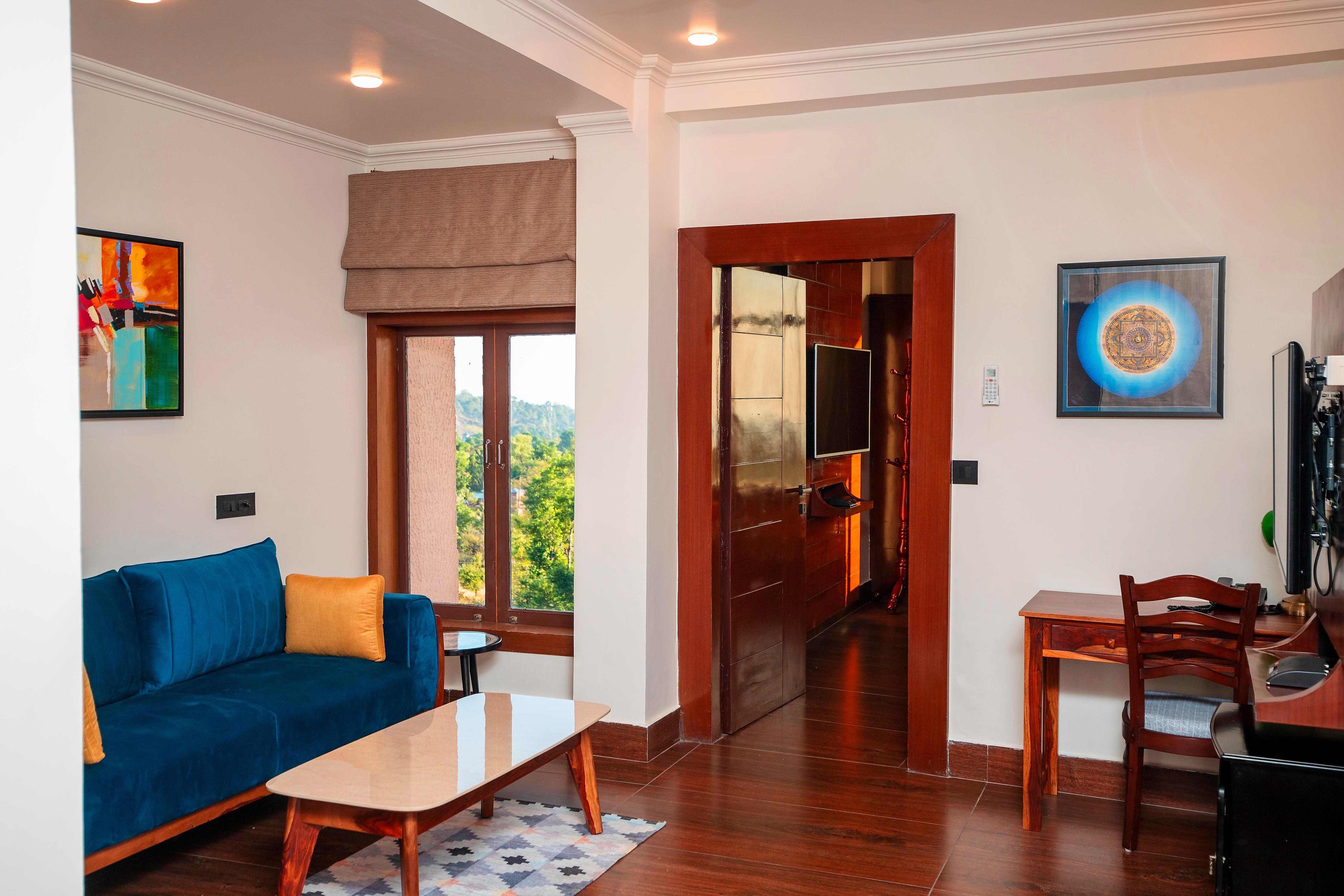 WHITE RIDGE HOTEL DHARAMSHALA - Tap to explore photos