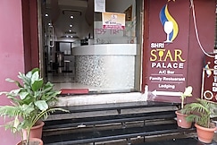 Shri Star Palace, Jalgaon
