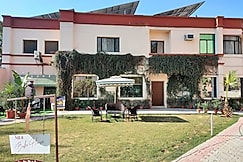 R C Palace Hotel, Bhiwadi