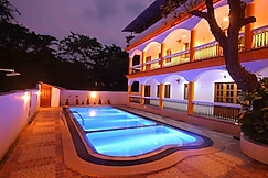 The Four Leaf Clover, Goa