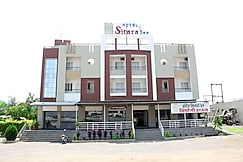 Hotel Sitara Inn, Junnar