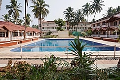 Colmar Beach Resort, Goa