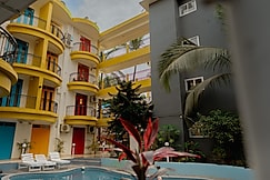 Jolly Panda Goa (Candolim), Goa