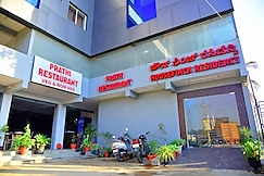 Housefinch Residency hotel near kempegowda international airport, Bangalore