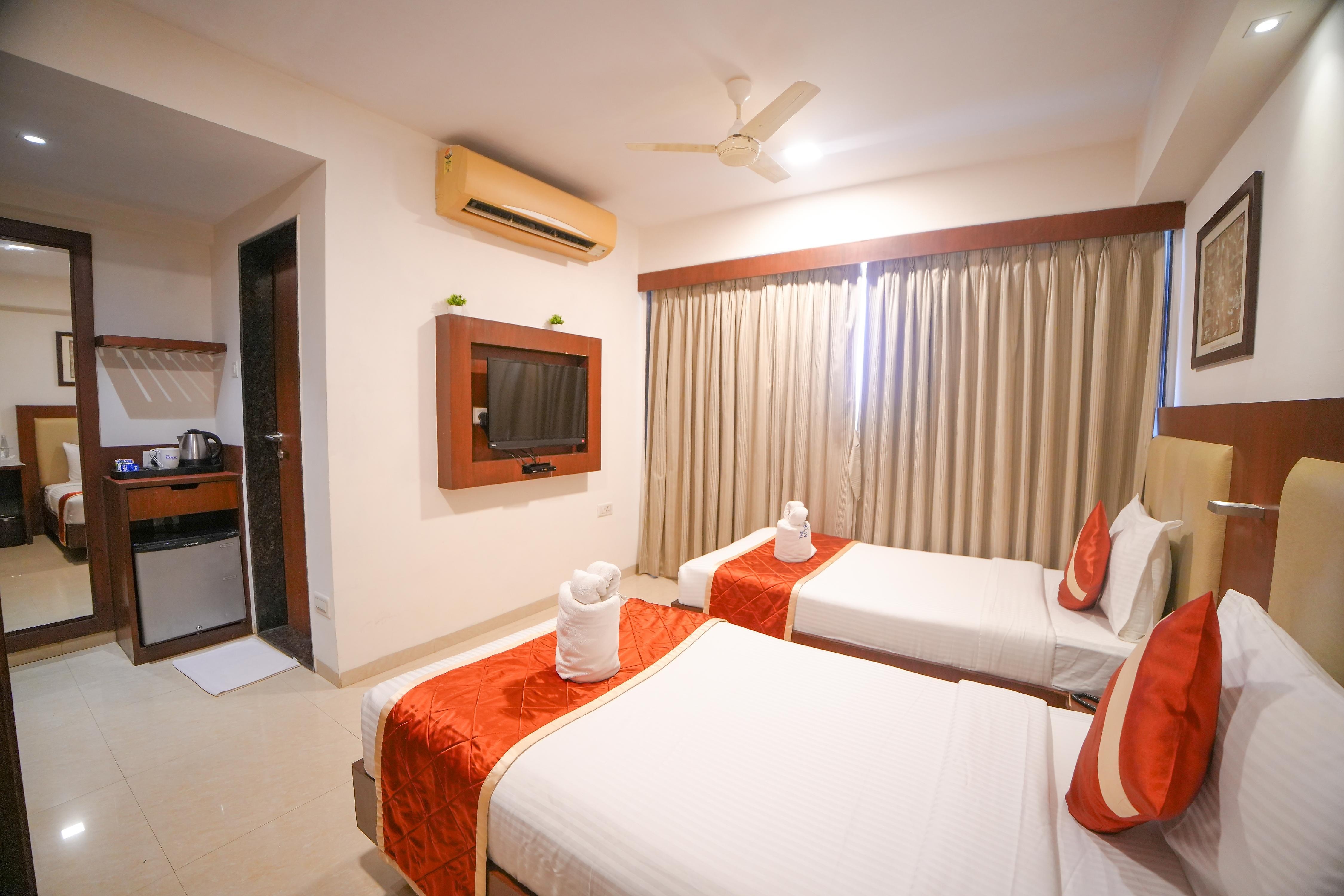 The Altruist Business Hotel (Andheri) 3