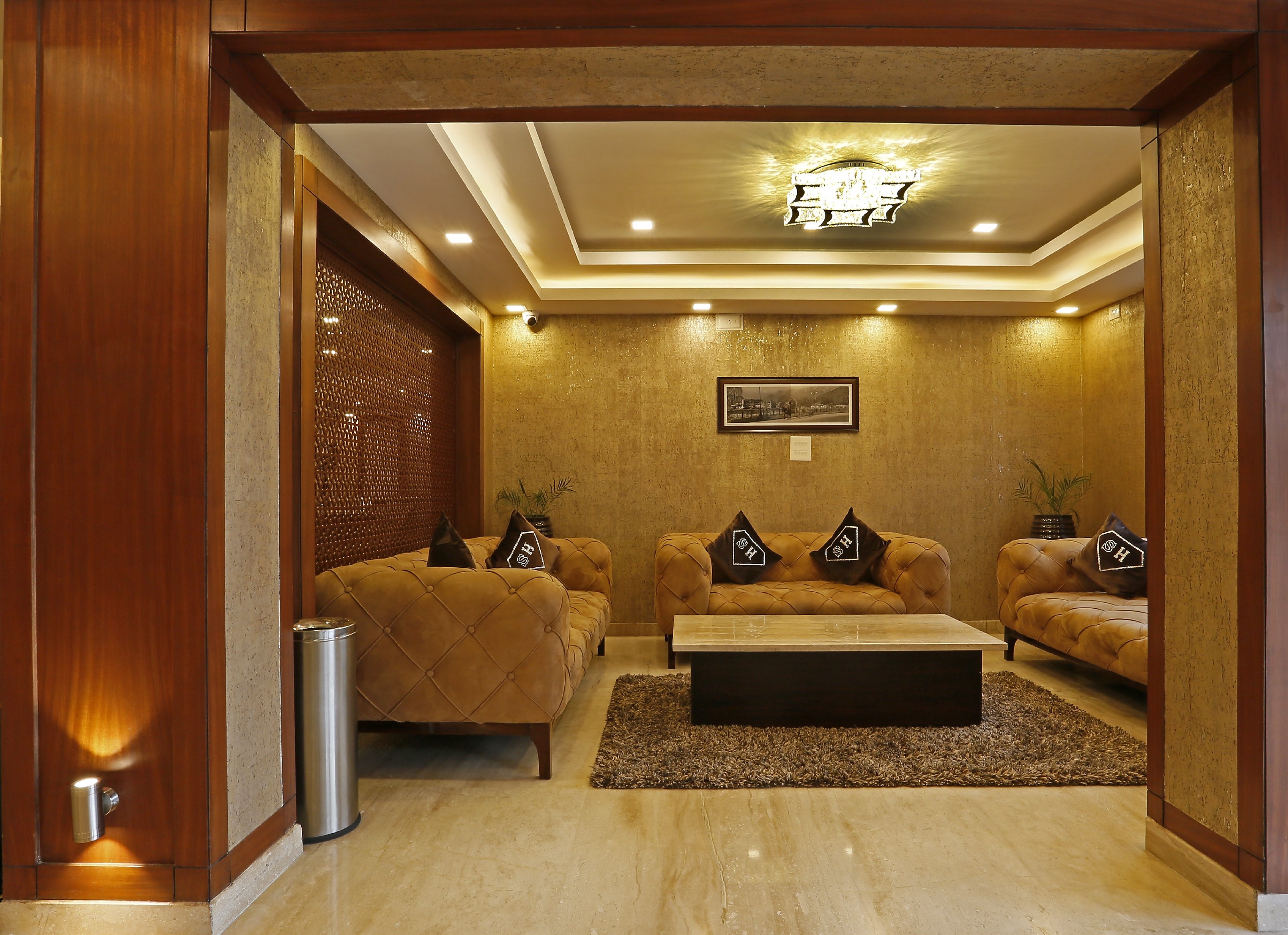 Clarks Inn Srinagar - Tap to explore photos