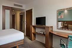 Hampton by Hilton Bournemouth, Poole