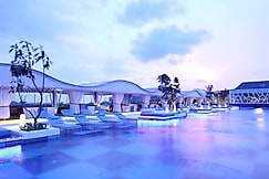 TS Suites Leisure Seminyak, بالي
