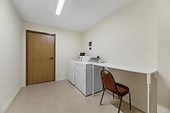 Best Western Plus Capital Inn, Cole