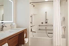 Home2 Suites by Hilton Canton, Stark