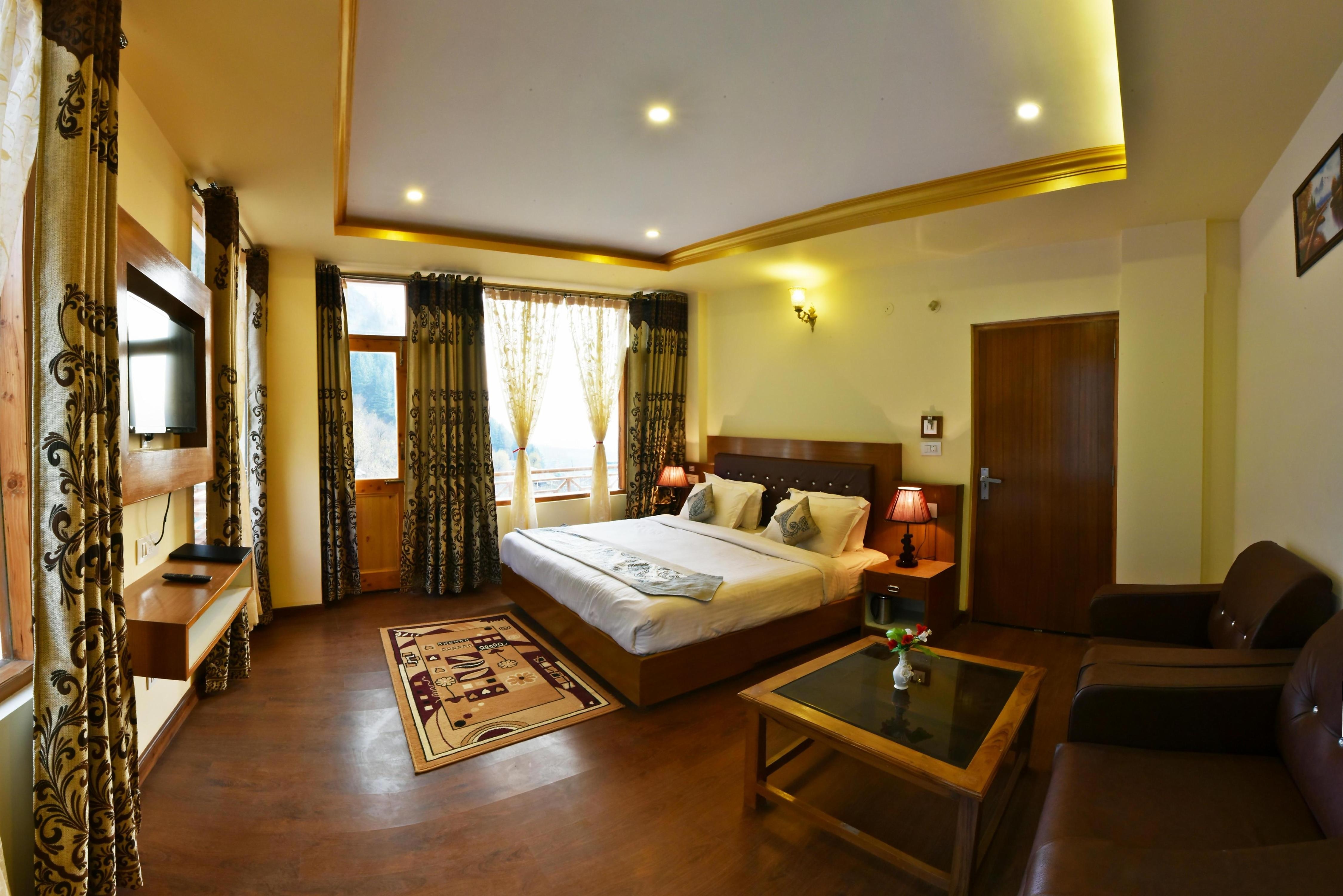Whistling Pines Resorts & Spa - Tap to explore photos