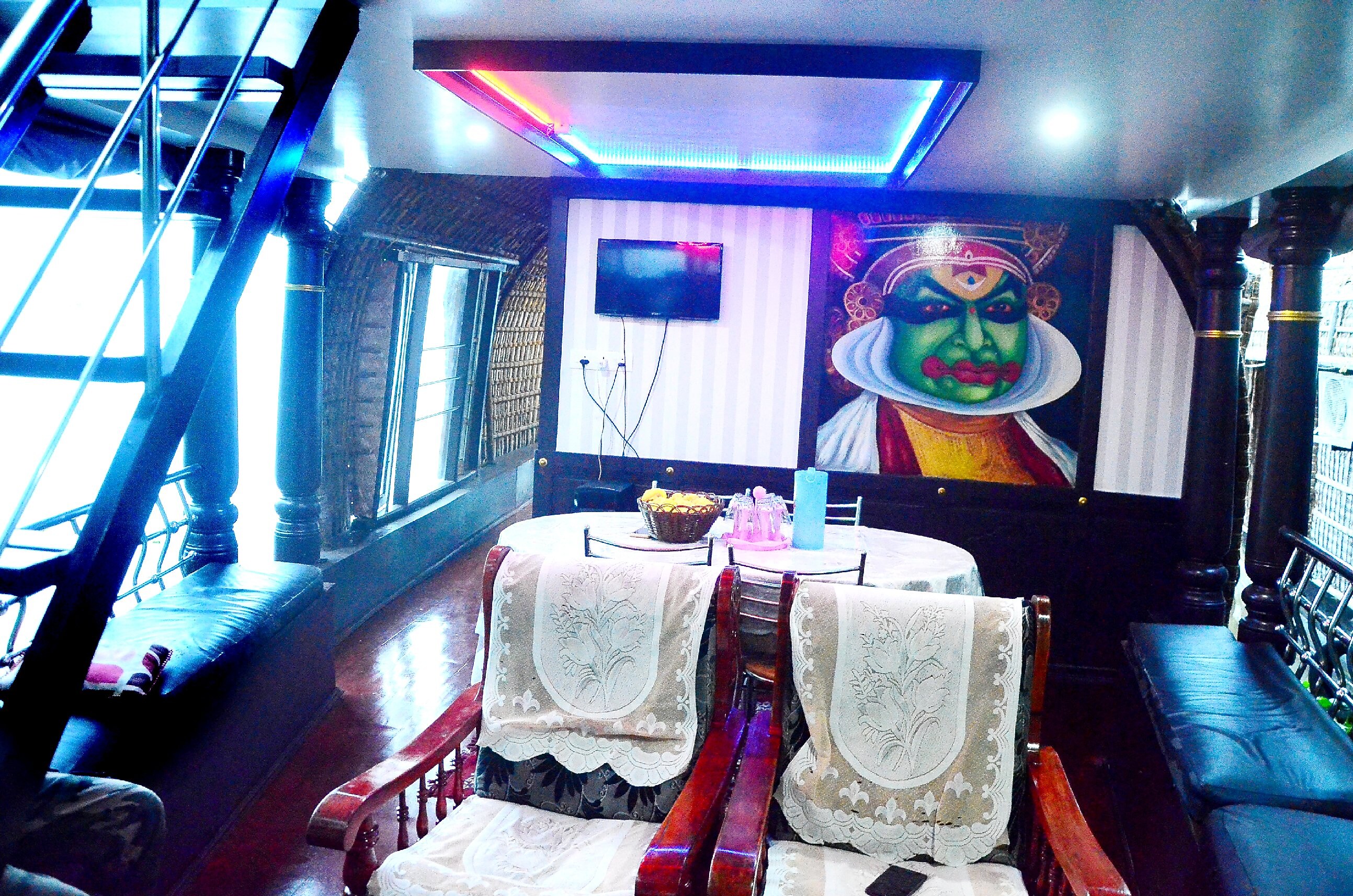ECO BOAT Best Rates on Alleppey Hotel Deals, Reviews & Photos