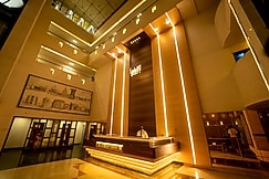 Hotel Yash Palace, Ahmednagar