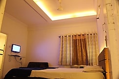 HOTEL MANTHRALAYA, Visakhapatnam