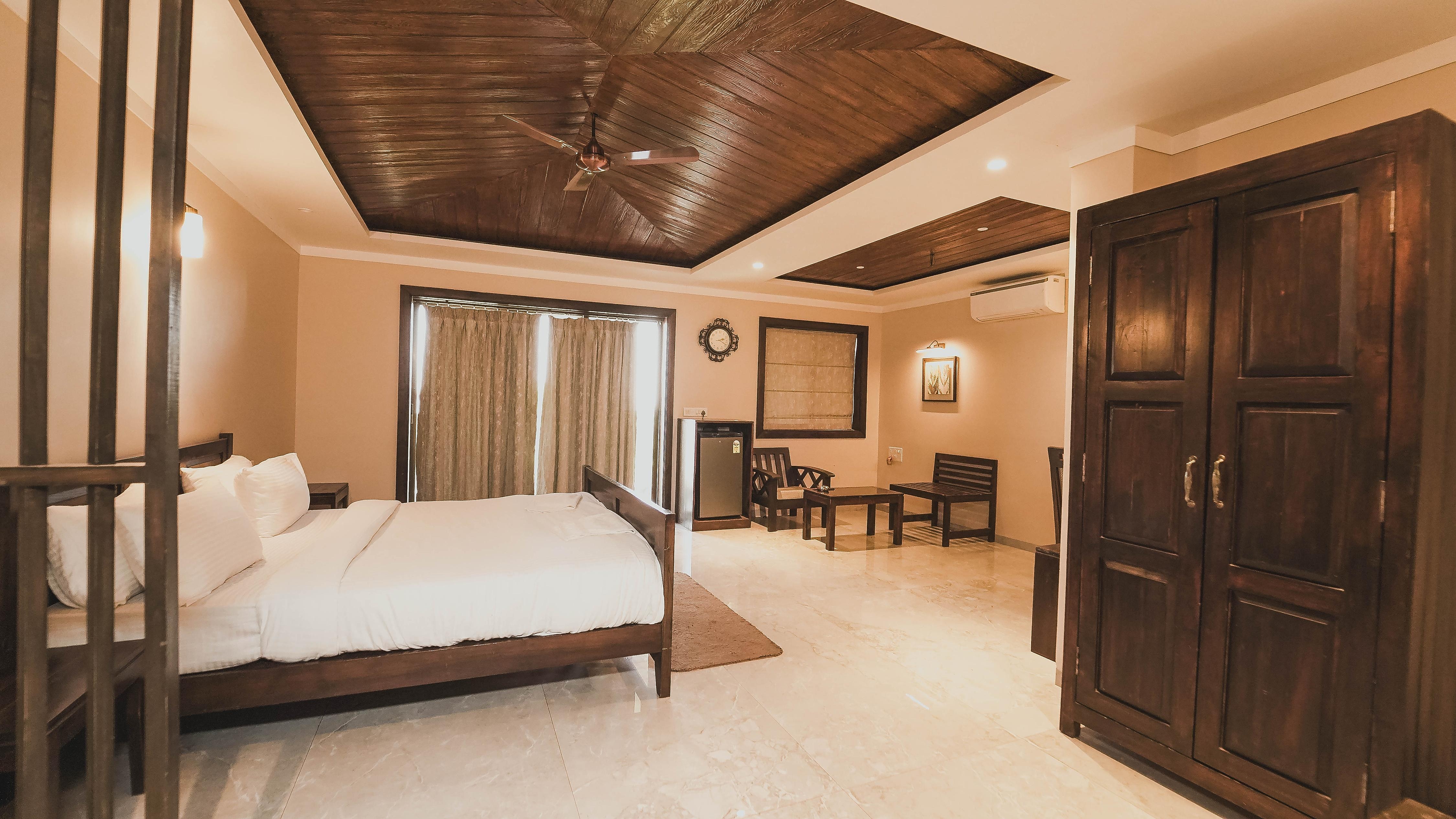 Super Deluxe Room With Valley View 1
