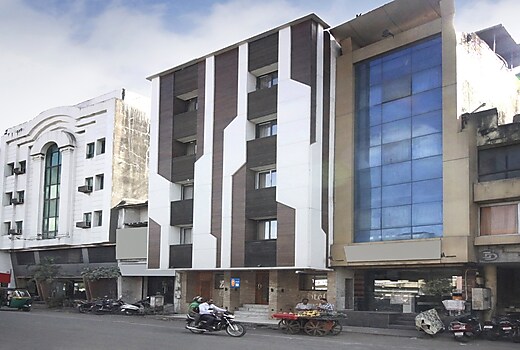 Hotel Parth
