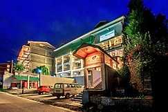 The Tranquil Inn, Manali