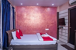 Babul Hotel, Kolkata