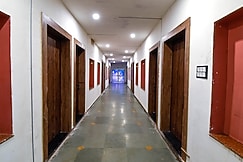 Hotel Kanishka, Kanpur